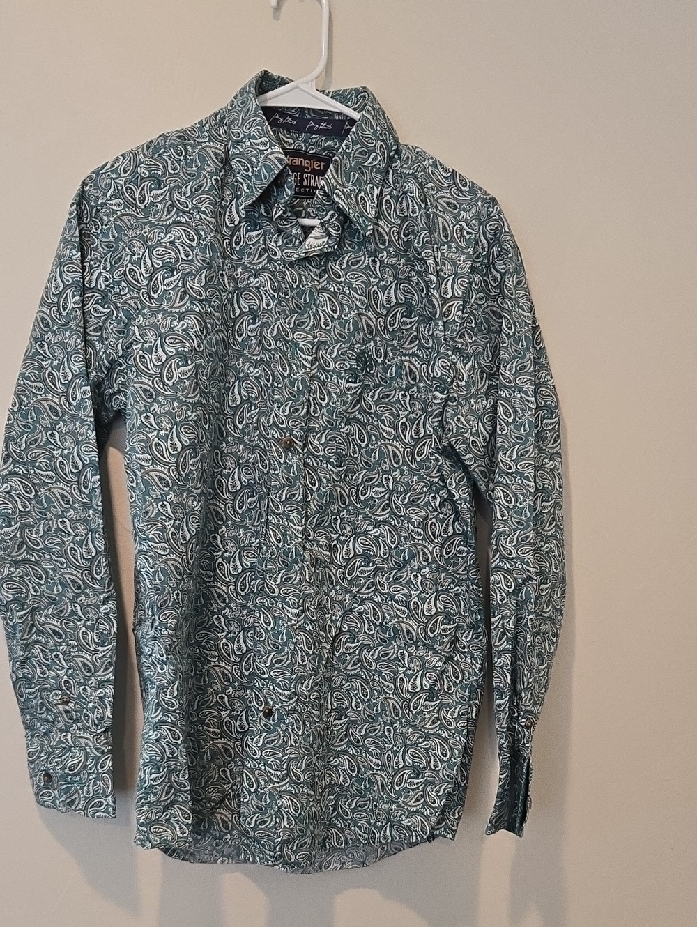 Wrangler Teal and White Paisley Button-Down Shirt